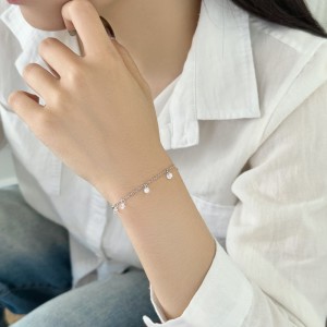 925 Sterling Silver Drilled Zircon Dangle Bracelet 100400006