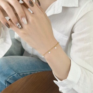925 Sterling Silver Drilled Zircon Dangle Bracelet 100400006