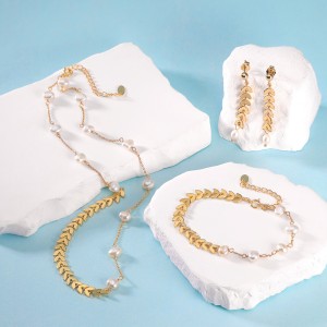 925 Sterling Silver Fresh Water Pearl Wheat Ear Bracelet 100500054