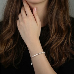 Wholesale 925 Sterling Silver Freshwater Pearl Heart Charm Bracelet 100500080