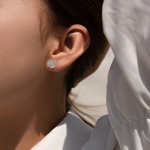 925 Sterling Silver Moissanite Stud Earring 110100006 925 Sterling Silver Moissanite Stud Earring 110100006