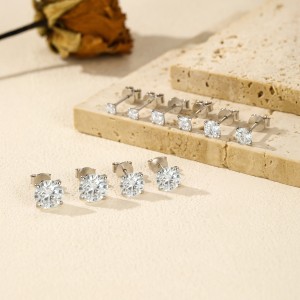 925 Sterling Silver Moissanite Stud Earring 110100006