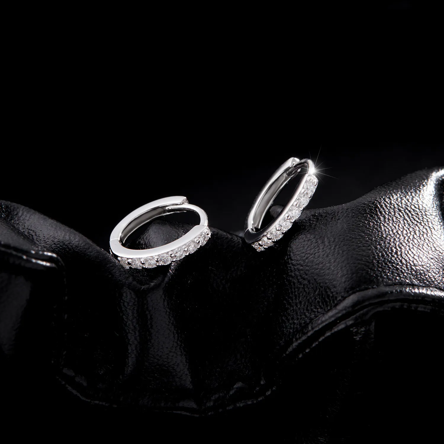 925 Sterling Silver Moissanite Hoop Earring 110100020 - image2