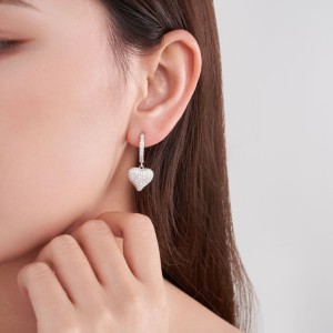925 Sterling Silver Paved Heart Moissanite Earring 110100041