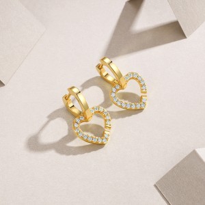925 Sterling Silver 18K Gold Plated Moissanite Heart Earring 110100042