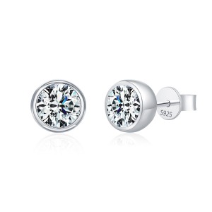 925 Sterling Silver Round Bezel Moissanite Stud Earrings 110100045