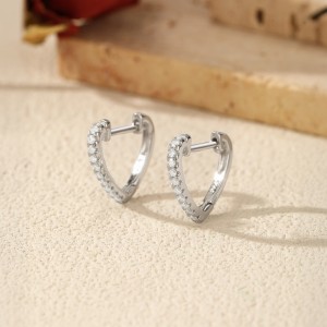 925 Sterling Silver Pave Moissanite Heart Shape Huggie Hoops 110100057 925 Sterling Silver Pave Moissanite Heart Shape Huggie Hoops 110100057