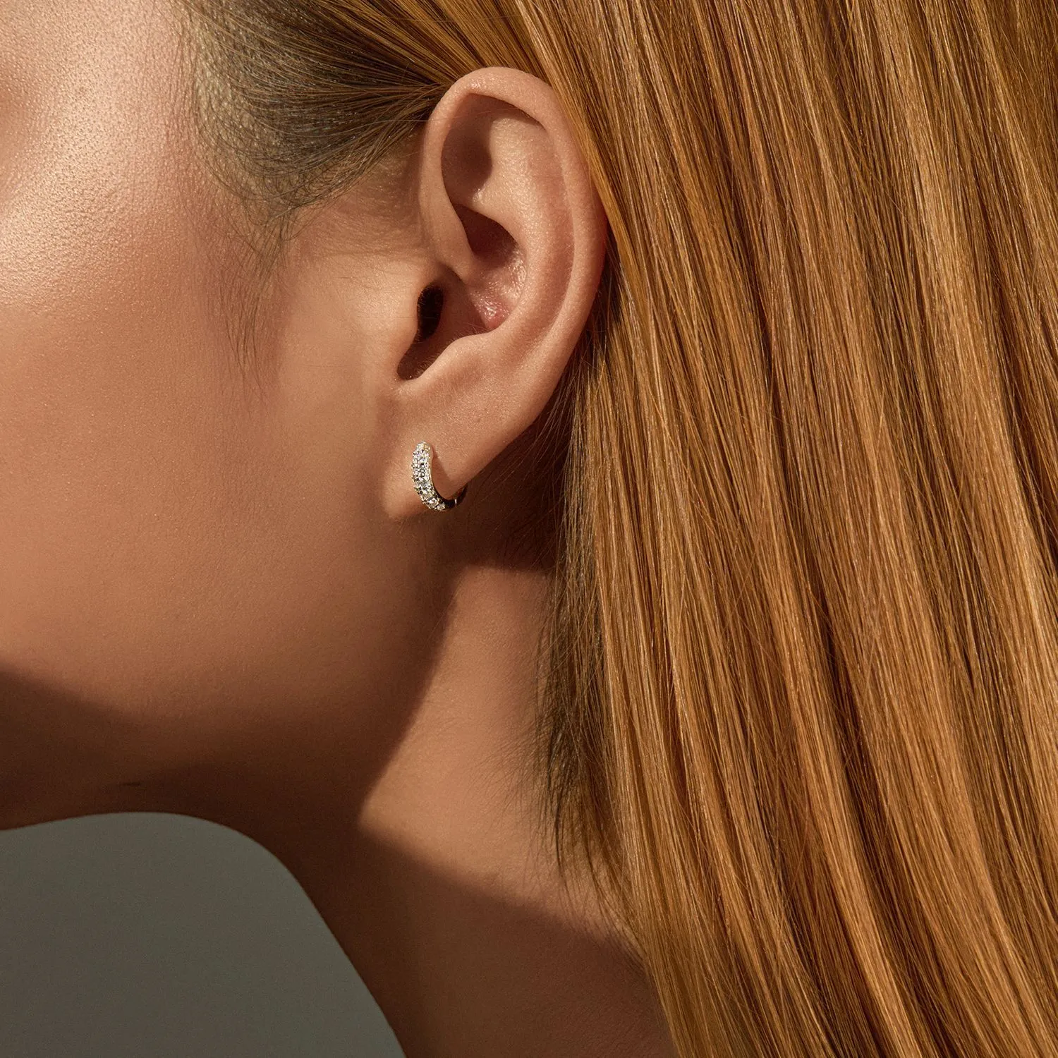 925 Sterling Silver Minimalist Moissanite Huggie Hoop Earrings 110100065 - image1