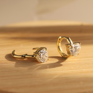 925 Sterling Silver 1Ct Heart Moissanite Hoop Earrings 110100071