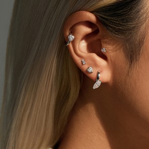 Wholesale 925 Sterling Silver Triangle Cut Moissanite Cartilage Stud 110100088