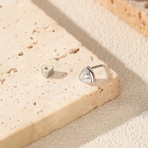 Wholesale 925 Sterling Silver Triangle Cut Moissanite Cartilage Stud 110100088