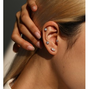 Wholesale 925 Sterling Silver Moissanite Four-Leaf Clover Cartilage Stud 110100092