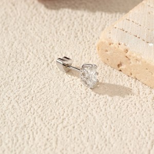 Wholesale 925 Sterling Silver Round Moissanite Crown Cartilage Stud 110100093 Wholesale 925 Sterling Silver Round Moissanite Crown Cartilage Stud 110100093