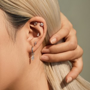 Wholesale 925 Sterling Silver Oval Moissanite Half Bezel Cartilage Stud110100094 Wholesale 925 Sterling Silver Oval Moissanite Half Bezel Cartilage Stud110100094