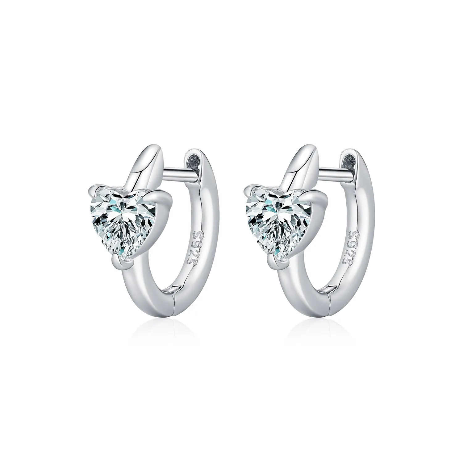 Wholesale 925 Sterling Silver 0.5ct Heart Moissanite Huggie Hoop Earrings 110100117 Wholesale 925 Sterling Silver 0.5ct Heart Moissanite Huggie Hoop Earrings 110100117