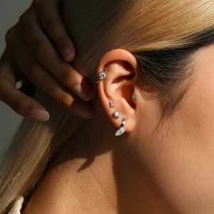 Wholesale 925 Sterling Silver 0.5ct Heart Moissanite Huggie Hoop Earrings 110100117 Wholesale 925 Sterling Silver 0.5ct Heart Moissanite Huggie Hoop Earrings 110100117