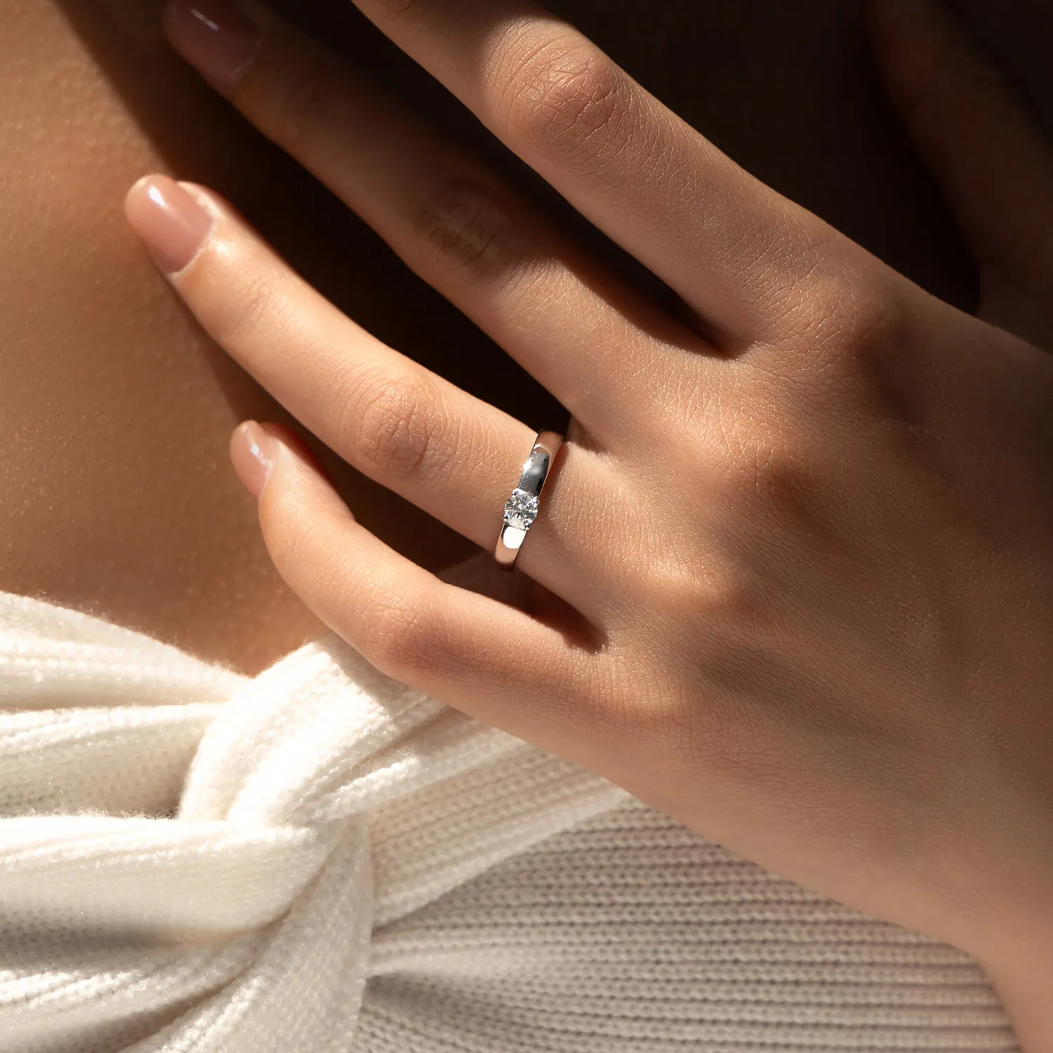 S925 Round Moissanite Solitaire Ring 110200001 - image1