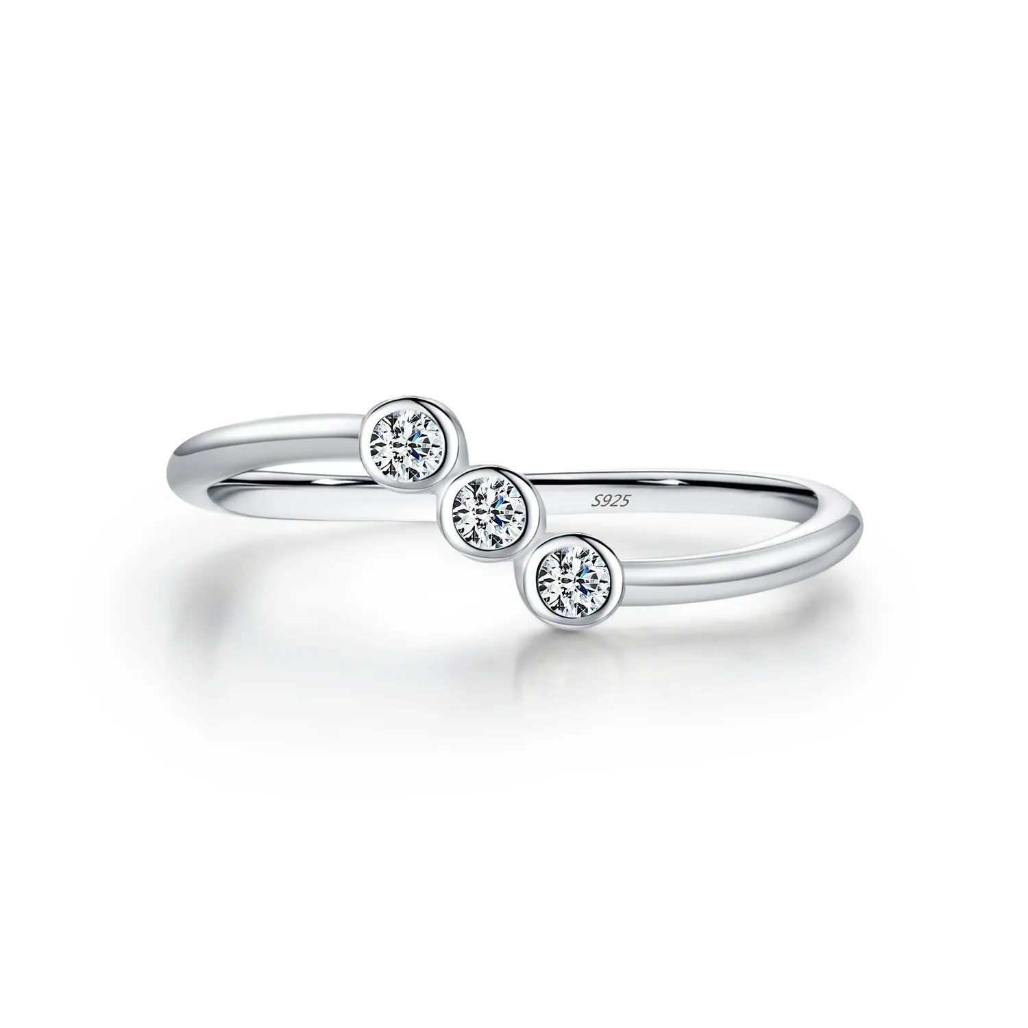 925 Sterling Silver Irregular Moissanite Ring 110200028