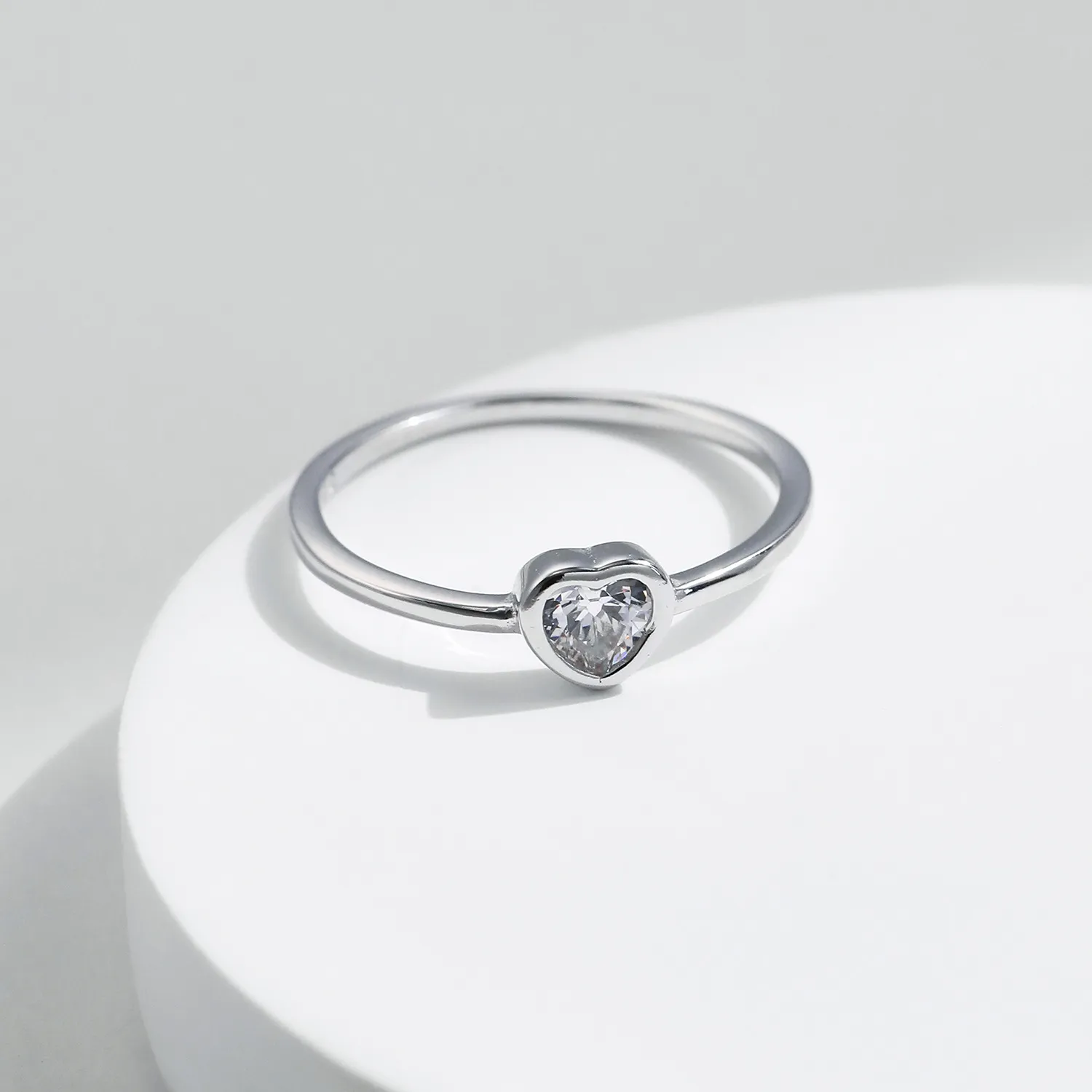 925 Sterling Silver Moissanite Heart Ring 110200029 - image2