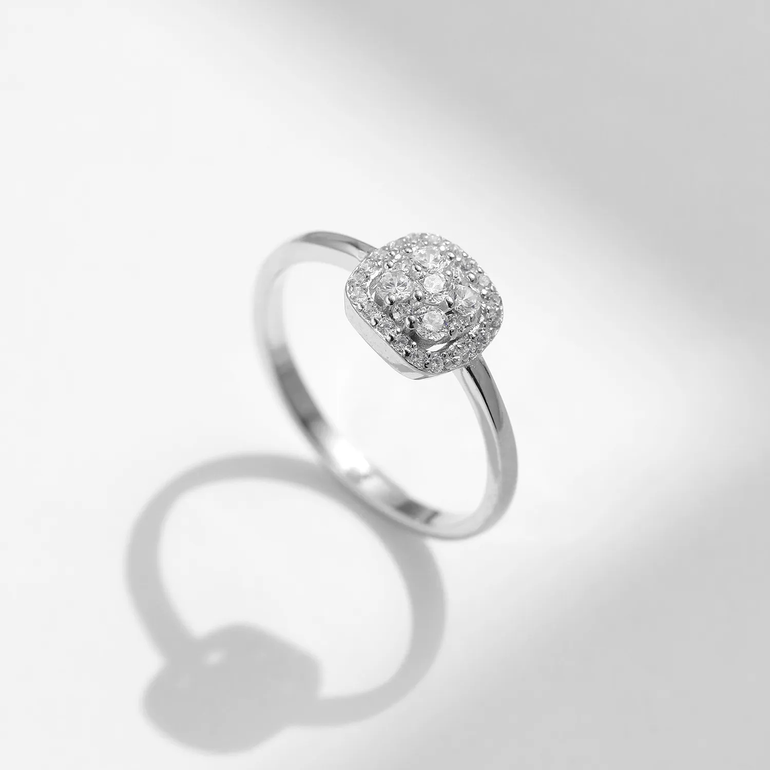 S925 Classical Moissanite Wedding Halo Ring 110200030 - image2