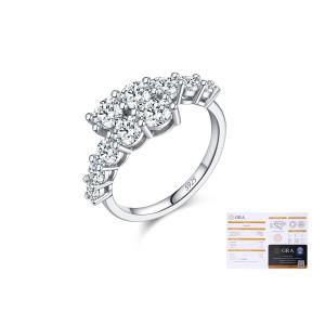 925 Sterling Silver Graduated Moissanite Row Ring 110200050 925 Sterling Silver Graduated Moissanite Row Ring 110200050