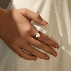 925 Sterling Silver Hip Hop Moissanite Cross Signet Ring 110200060 925 Sterling Silver Hip Hop Moissanite Cross Signet Ring 110200060