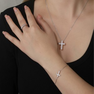 925 Sterling Silver Princess Cut Moissanite Half Eternity Ring 110200073