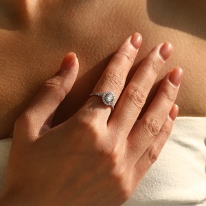 925 Sterling Silver Vintage Luxury 0.5 Ct Oval Moissanite Ring 110200082