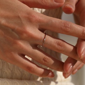 Wholesale 925 Sterling Silver Moissanite Minimalist Stacking Ring 110200087
