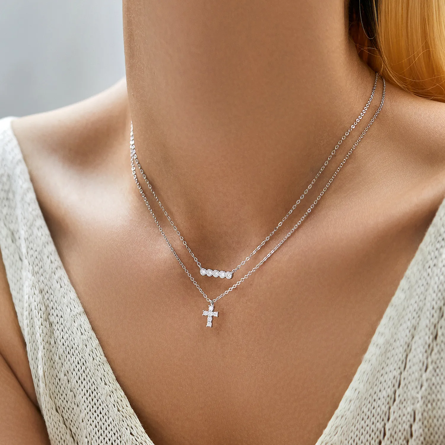 925 Sterling Silver Moissanite Cross Necklace110300003 - image1