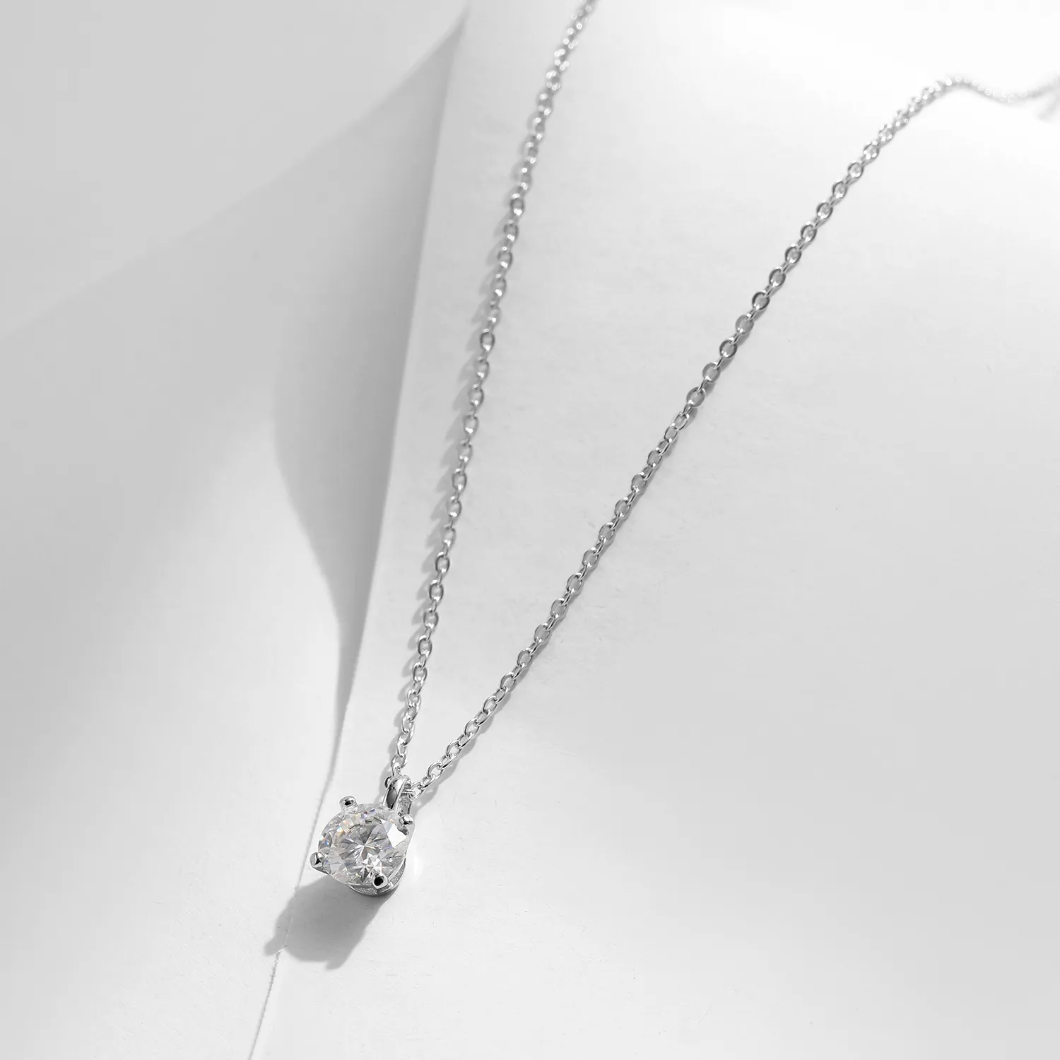925 Sterling Silver Round Moissanite Necklace 110300006 - image2
