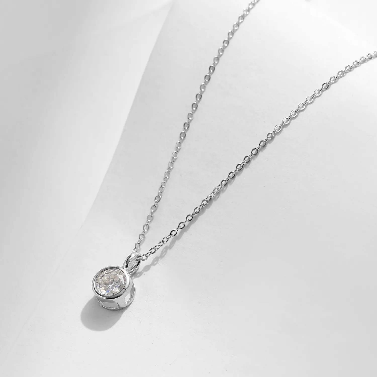 925 Sterling Silver Classic Round Moissanite Necklace 110300015 - image2