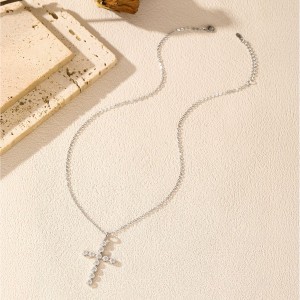 925 Sterling Silver Moissanite Bezel Cross Pendant Necklace 110300022