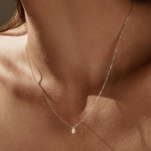 925 Sterling Silver Pear Cut Moissanite Necklace 110300035