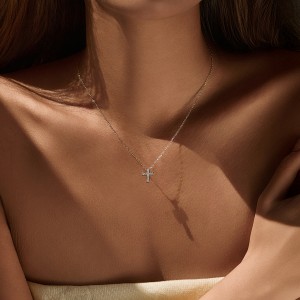 925 Sterling Silver Pave Moissanite Cross Pendant Necklace 110300036