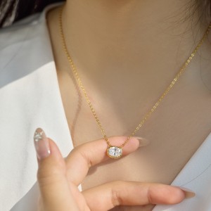 925 Sterling Silver Classic 8-Prong Oval Zirconia Moissanite Necklace 110300041