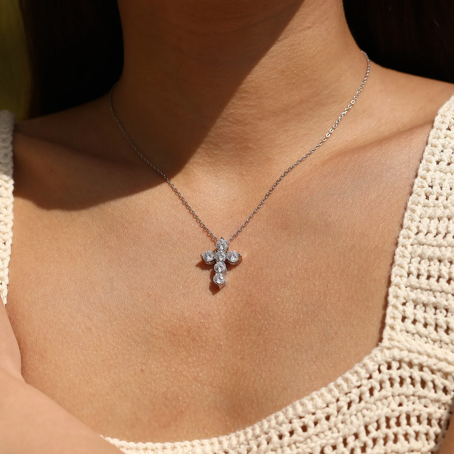 Wholesale 925 Sterling Silver Moissanite Cross Faith Necklace 110300043 - image1