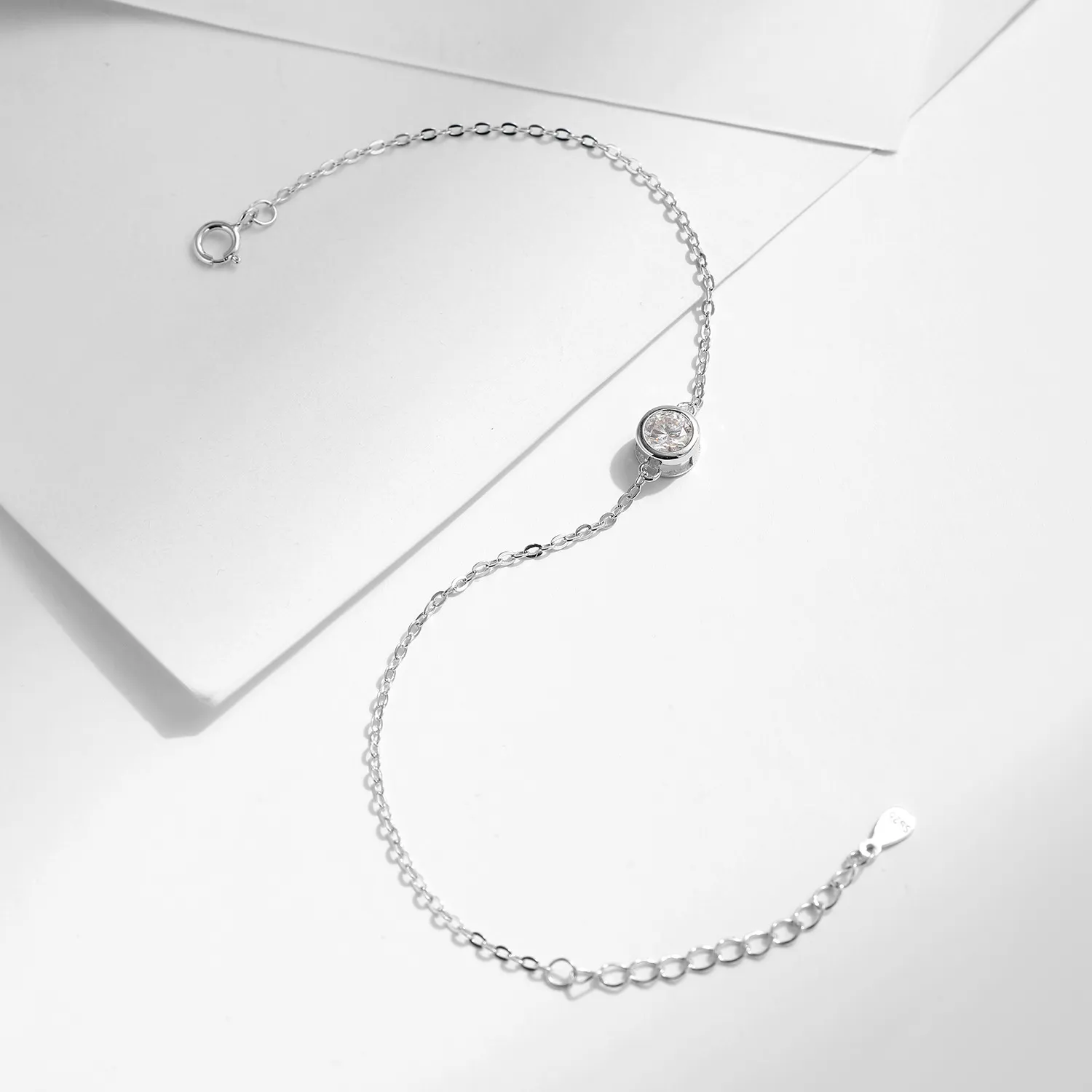 S925 Classic Minimalist Moissanite Bracelet 110400003 - image2