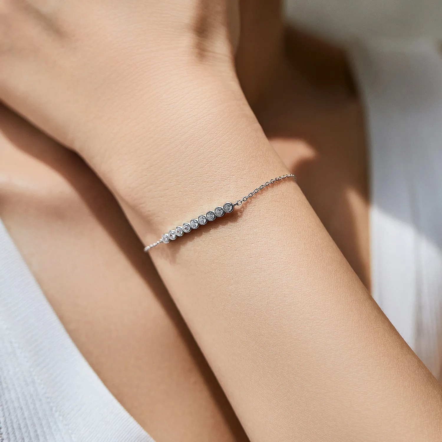 925 Sterling Silver Trendy Moissanite Line Bracelet 110400011 - image1