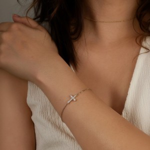 925 Sterling Silver Emerald Cut Moissanite Cross Bracelet 110400020