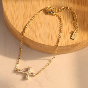 925 Sterling Silver Emerald Cut Moissanite Cross Bracelet 110400020