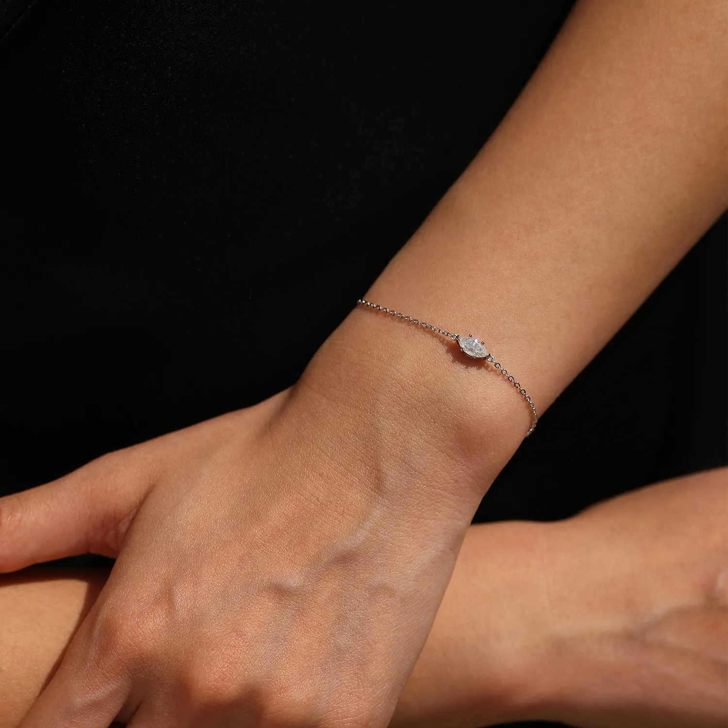 Wholesale 925 Sterling Silver 0.5ct Marquise Moissanite Bracelet 110400025 - image1