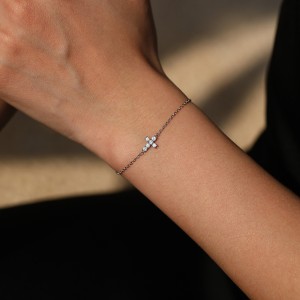 Wholesale 925 Sterling Silver Moissanite Double Cross Bracelet 110400027 Wholesale 925 Sterling Silver Moissanite Double Cross Bracelet 110400027