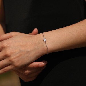 Wholesale 925 Sterling Silver Emerald Cut 1ct Moissanite Bracelet 110400028