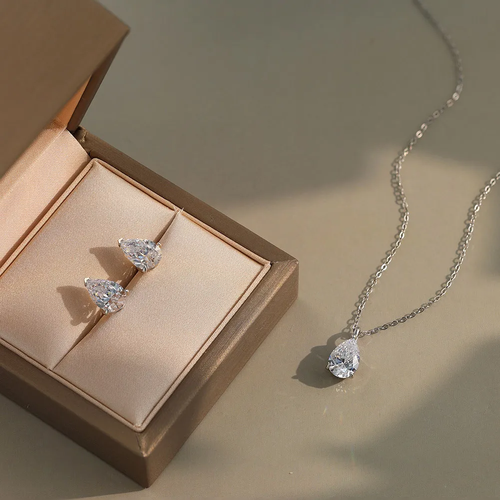 925 Sterling Silver Teardrop Moissanite Jewelry Set 110600001 - image1