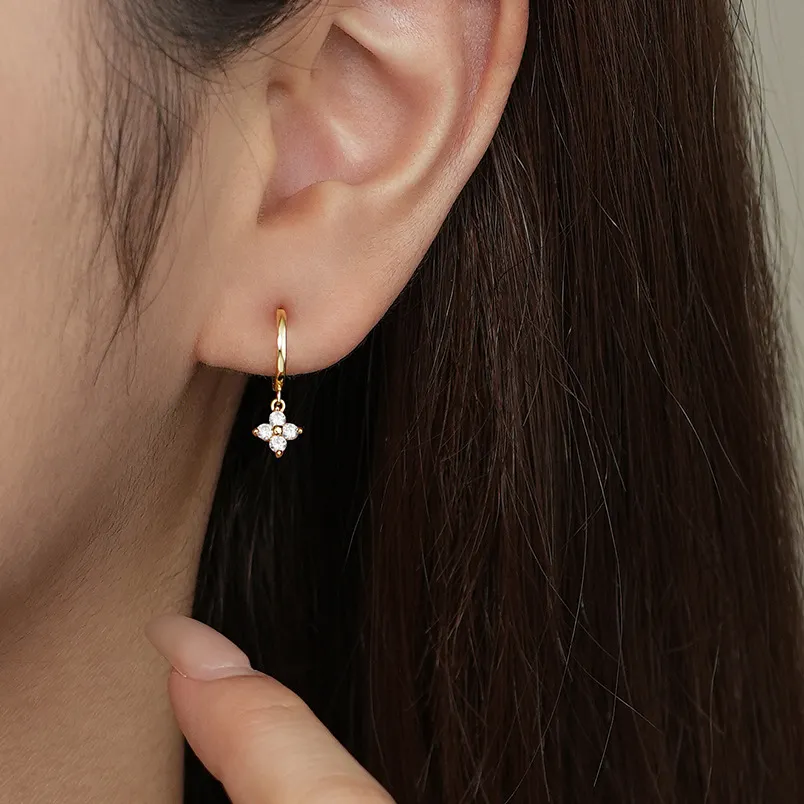 925 Sterling Silver Flower Zironia Earring Set 140100032 - image2