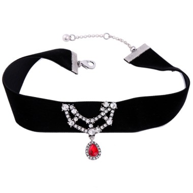 Vintage Choker Necklace Crystal Necklace NCK00013